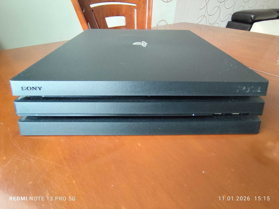 PlayStation 4 PRO