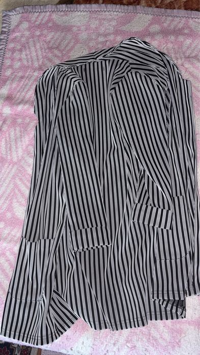 Sacou/Blazer lejer cu dungi alb negru
