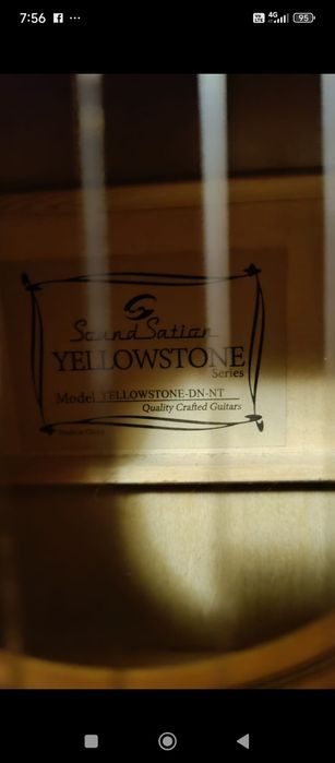 Vând chitară acustică