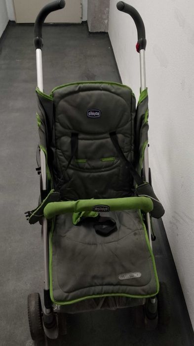 Pachet copii 0-8 ani (conține scaun de mașină Britax Römer, scaun de bicicletă, cărucior și patine)