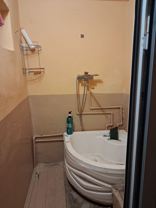 Уй сотилади  Портда