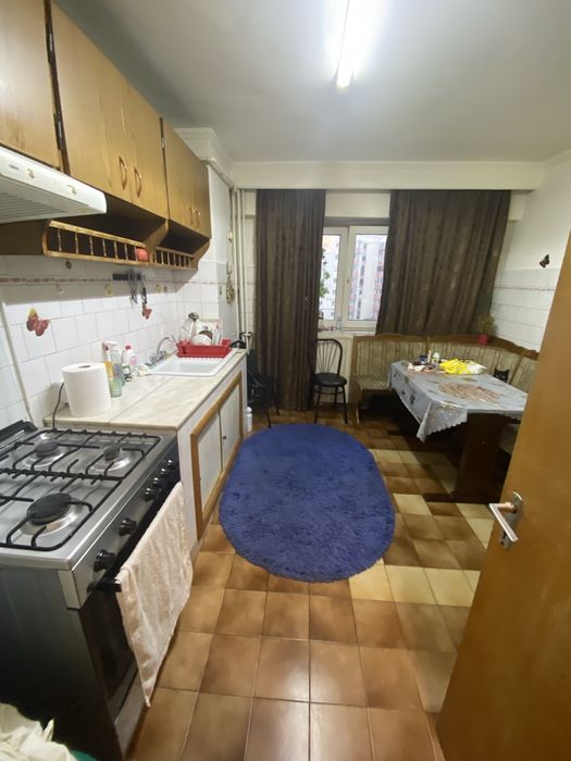 Inchiriez Apartament 2Camere Fratii Golesti Moll Arges 1500