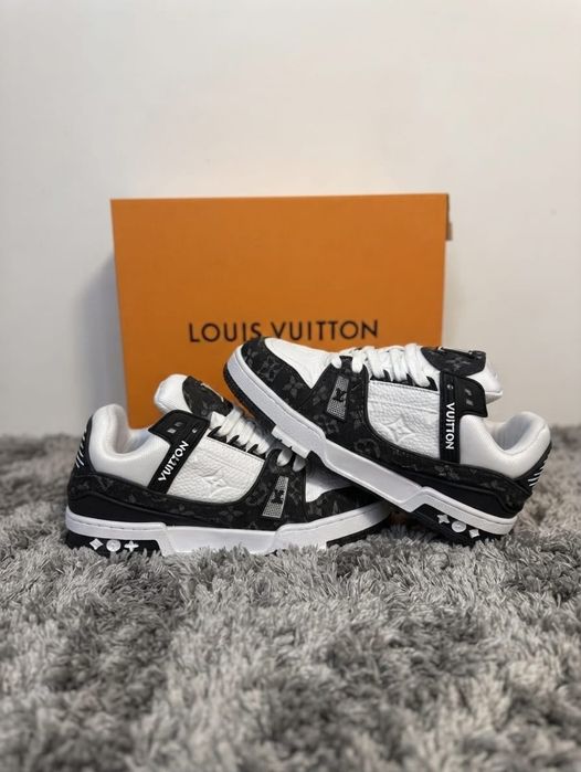 Adidasi LV Trainer Negru Alb - Full Box