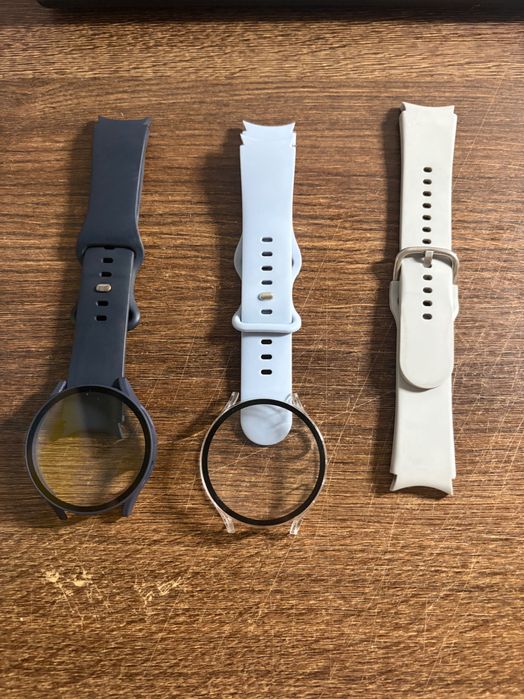 Samsung Galaxy Watch5 44mm LTE Sapphire – accesorii –