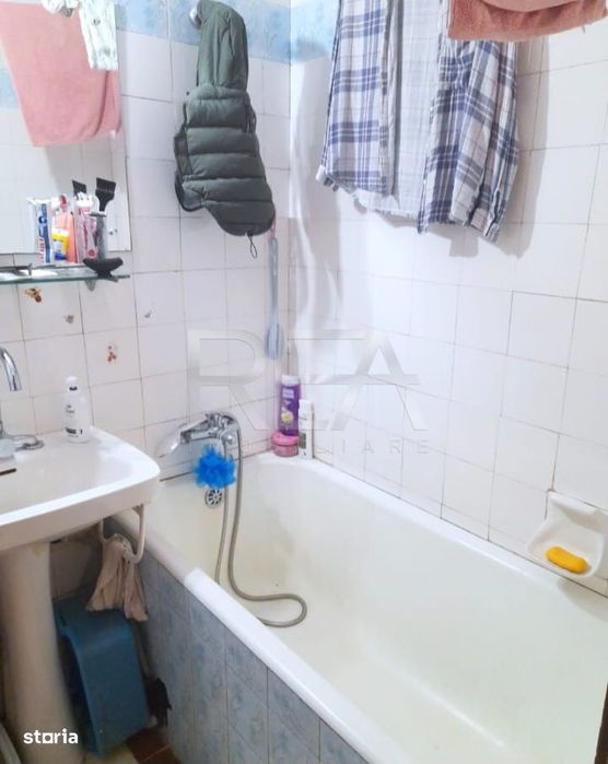 4 camere, 1/4, anvelopat-Drumul Taberei