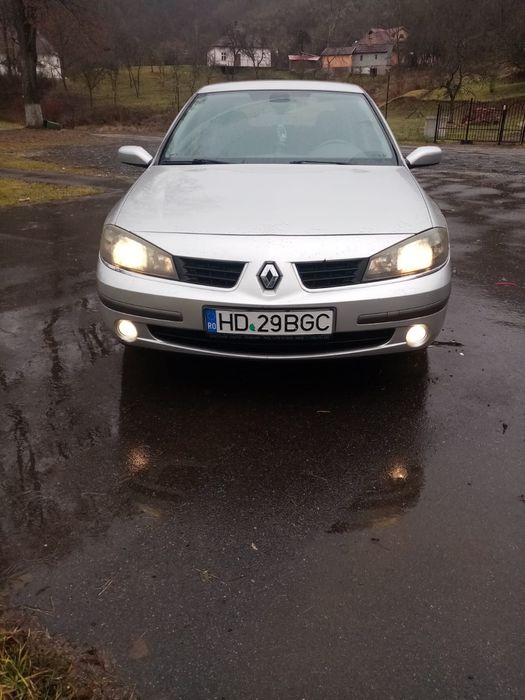 Masina este de vânzare