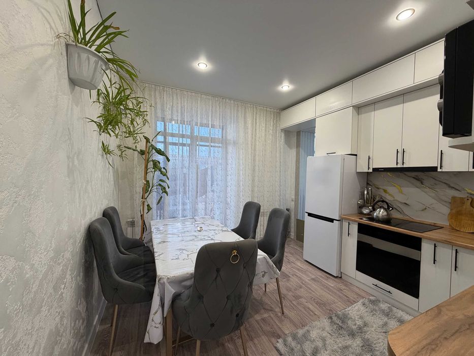 Продам 2ком, Парковая зона