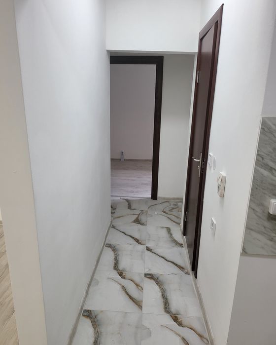 Продава се Тристаен апартамент в Разград, Лудогорие - 84 кв.м за 1124 €/кв.м - Снимка #6