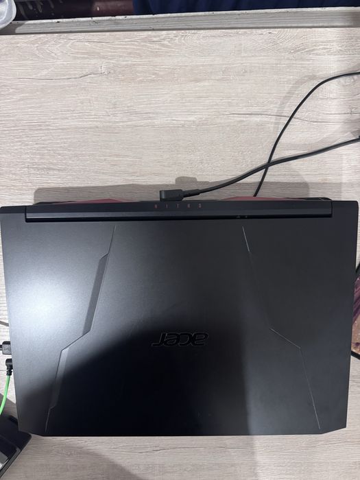 Продам игровой ноутбук acer nitro 5