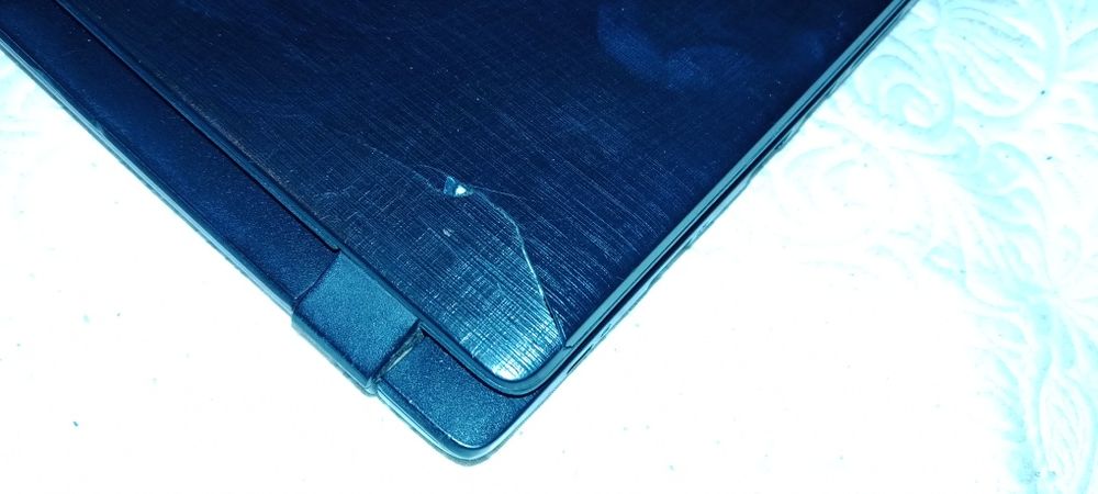 Ноутбук сатылады 50000тг