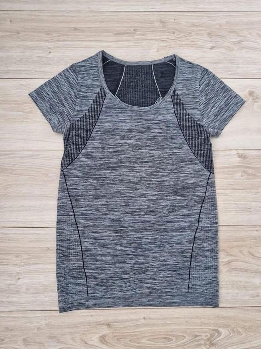 Дамски тениски 10лева