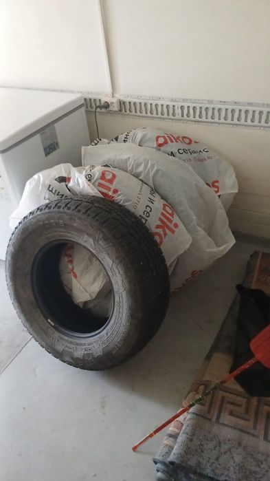 Продам шины всесезонка 255/70/16