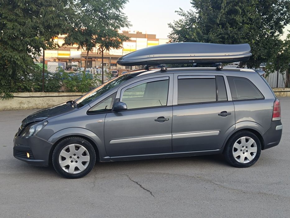 Аутобокс за автомобил или бус