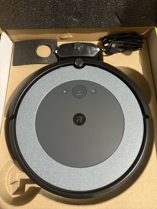 Робот прахосмукачка iRobot Roomba i5 (5152)