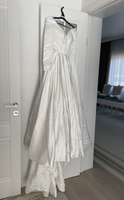 Продам свадебное платье