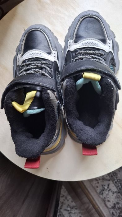 Кроссовки утепленные на мальчика ортопедические