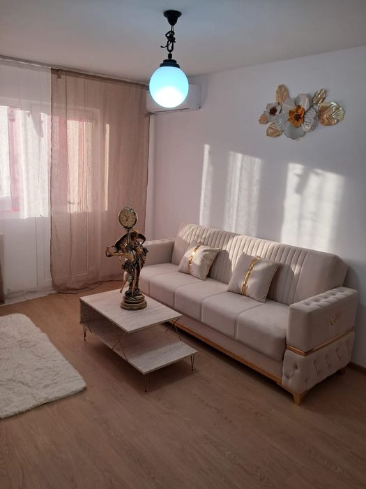 Vand Apartament Modern 4 Camere