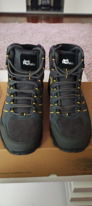 Ghete Jack Wolskin 46 noi.