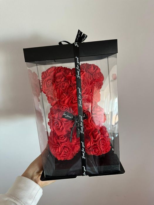 Ursi decorativi din trandafiri de sapun