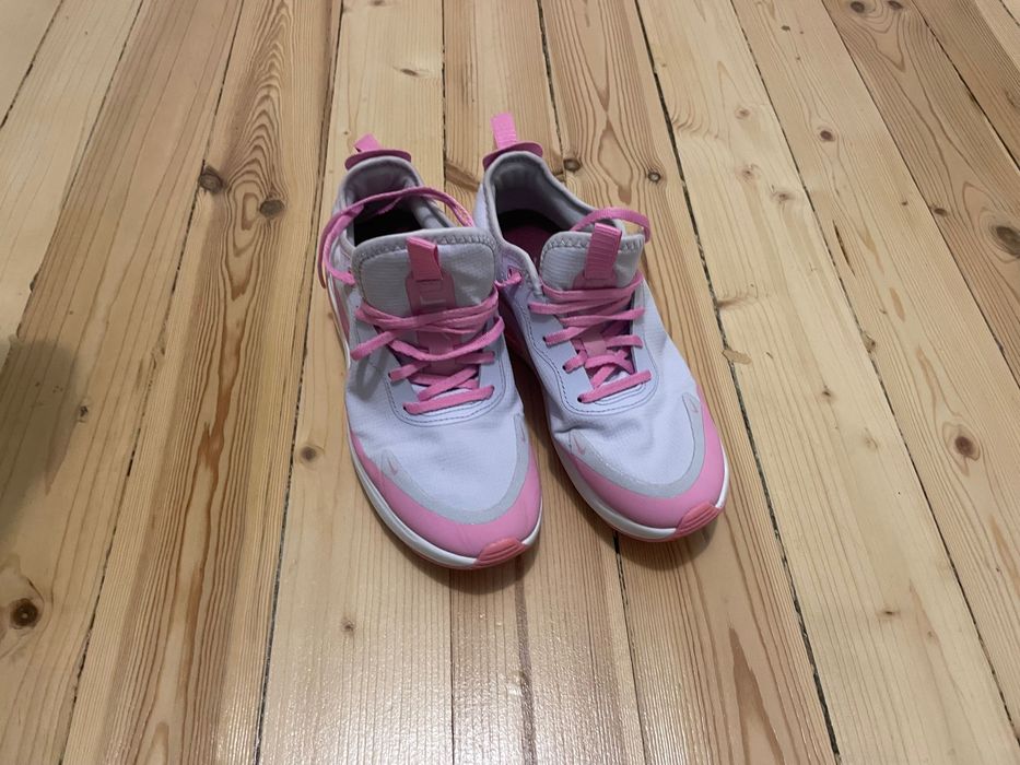 Nike маратонки 36 номер