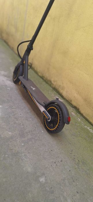 Trotineta electrica 350W 7.5Ah in stare buna,ideala copii si adulti