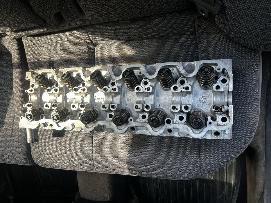 Головка мерседес м103 2.6