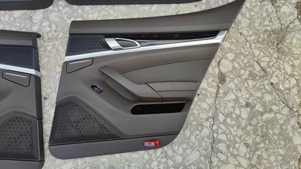 Кожен перфо салон Porsche Panamera 4S подгрев Порше Панамера