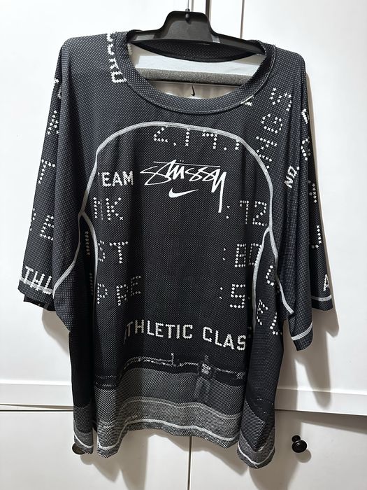Stussy x nike тениска