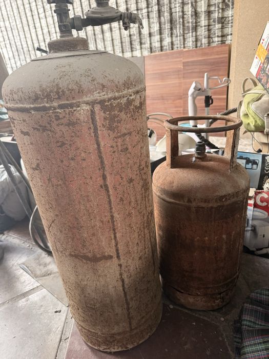 Продам Газовый балон б/у