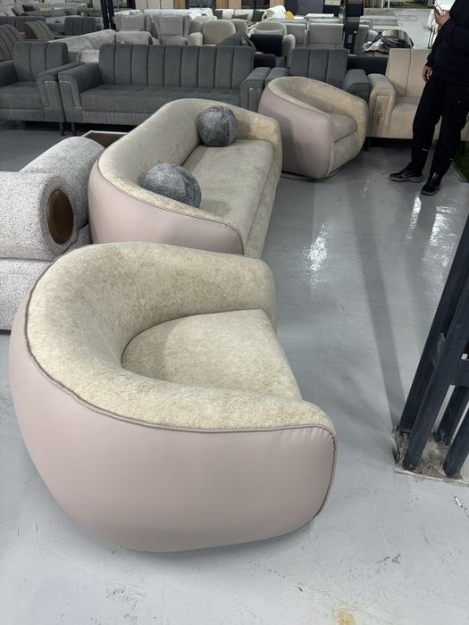 Divan kiravatlarimizni tug’rida tug’ri bizdan xarid qiling 25% chegrma