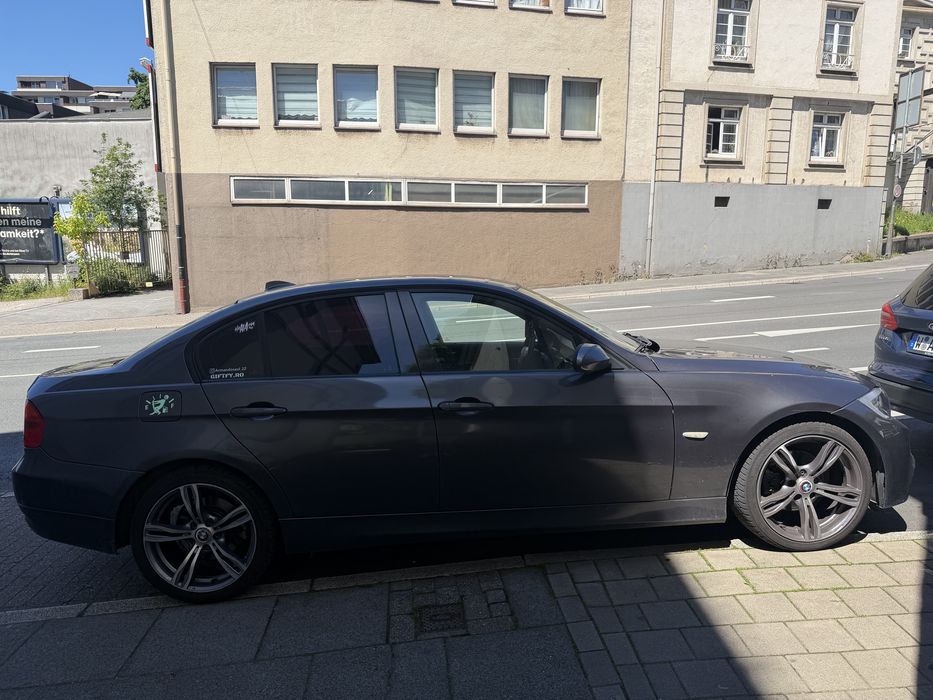 BMW Seria 3 0 — imagine 4