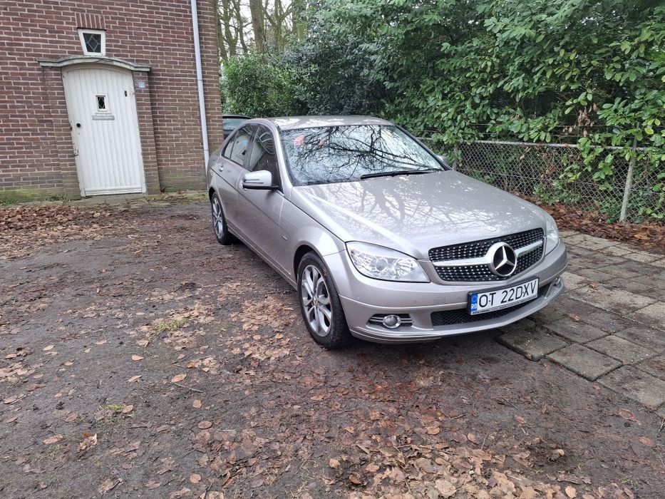 Vând Mercedes c200 w204 2.2 diesel