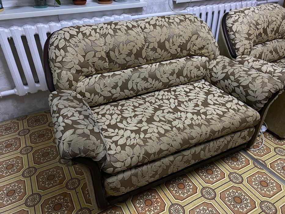 Продам диван, софу и кресло б/у