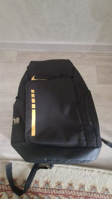 Рюкзак 2000 в хорошем состоянии