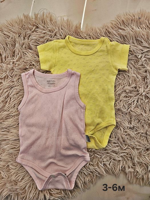 Бебешки комплекти, бодита и връхни дрехи