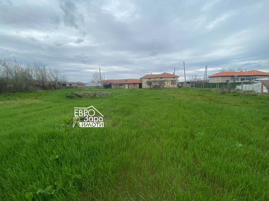 Продава се Парцел в с. Петрово, Област Стара Загора - 70 кв.м за 415 €/кв.м - Снимка #2