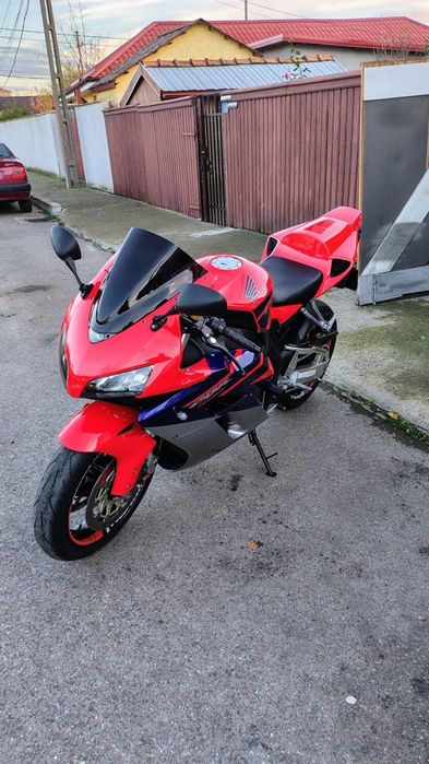 Honda cbr 1000 rr sc57