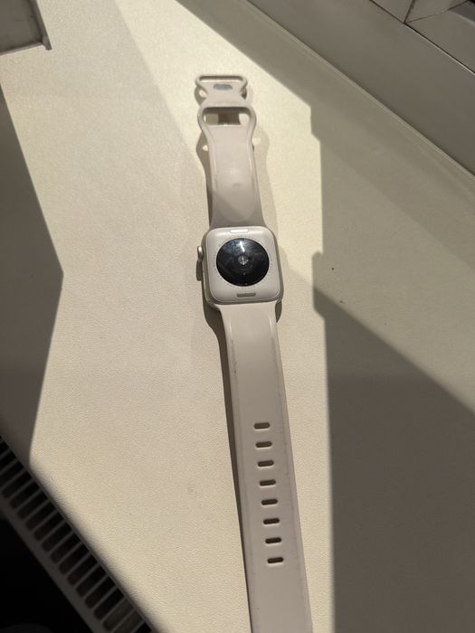 Apple Watch SE (GPS 2)Возможен обмен