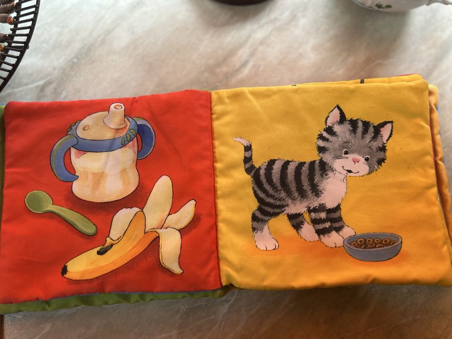 Немска книжка от плат