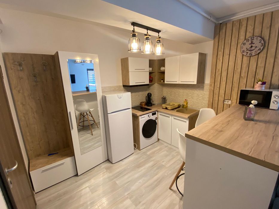 Inchiriez apartament zona iaki constanta si pentru persoane discrete