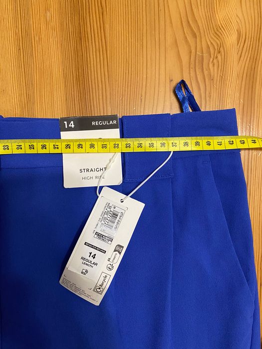 Дамски панталон с широк крачол на M&S