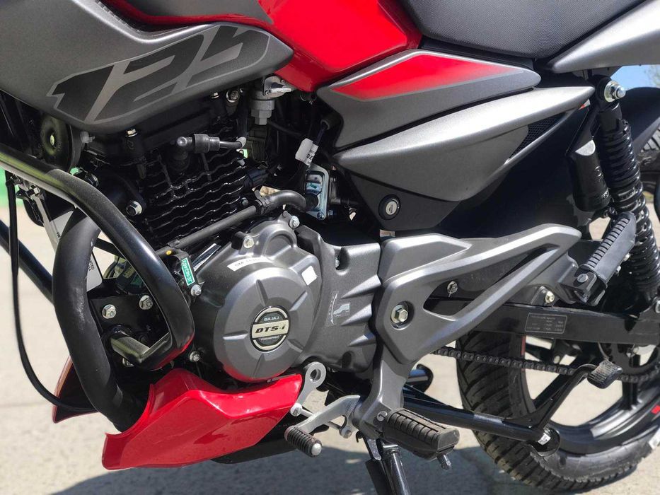Мотоцикл BAJAJ Pulsar NS 125