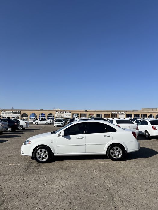 Jentra 2021 kraska toza 74000km Halol