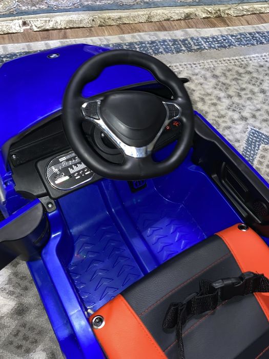 Детская электромобиль