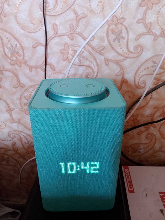 Яндекс станция макси