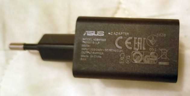 Оригинално зарядно 12W за телефон Asus Zenfone