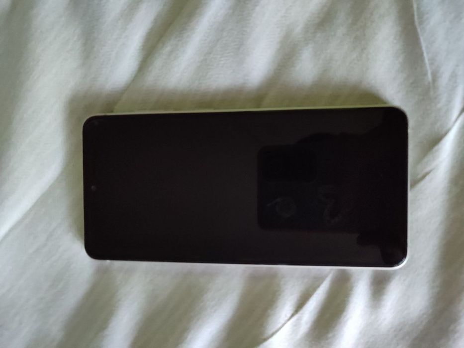 Samsung Galaxy S21 FE 128 GB sotiladi

Telefon holati juda yaxshi, eh