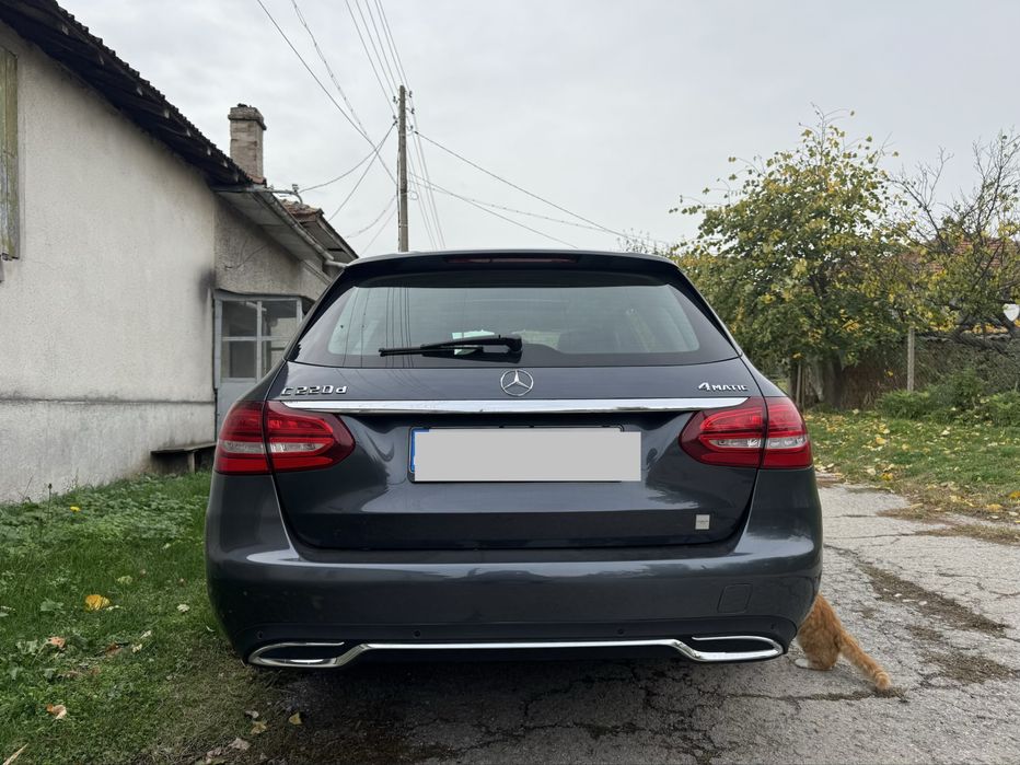 Оргинални бронии за мерцедес C Class W205 комби