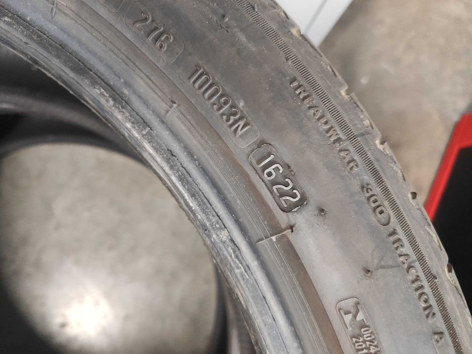 2бр. летни гуми 275/40/22 Bridgestone