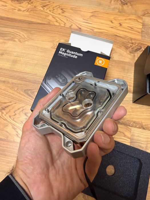 Waterblock Threadripper EK-Quantum Magnitude - compatibil cu toate seriile Threadripper